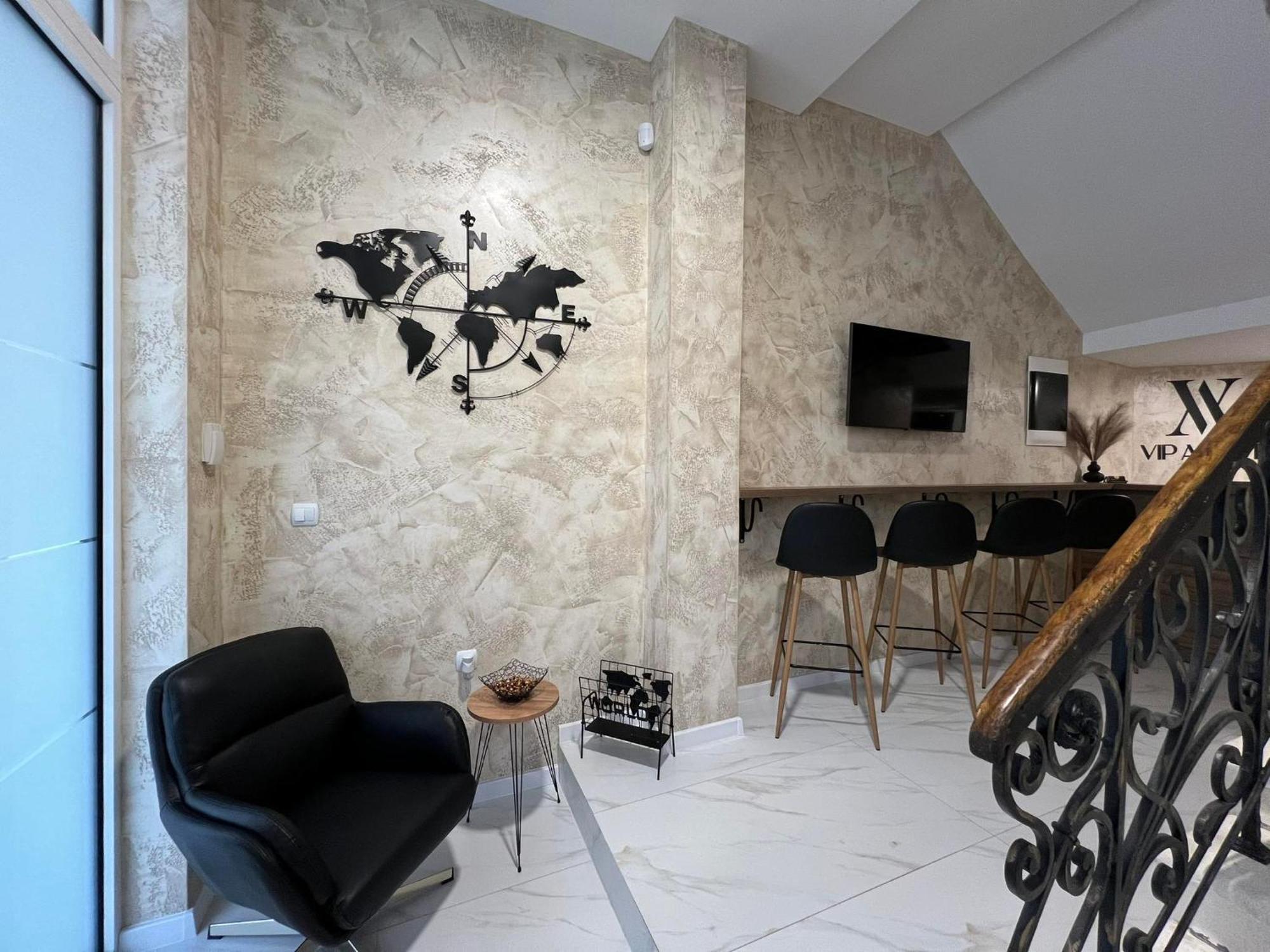 Хотел Vip Apart House Pleven ภายนอก รูปภาพ