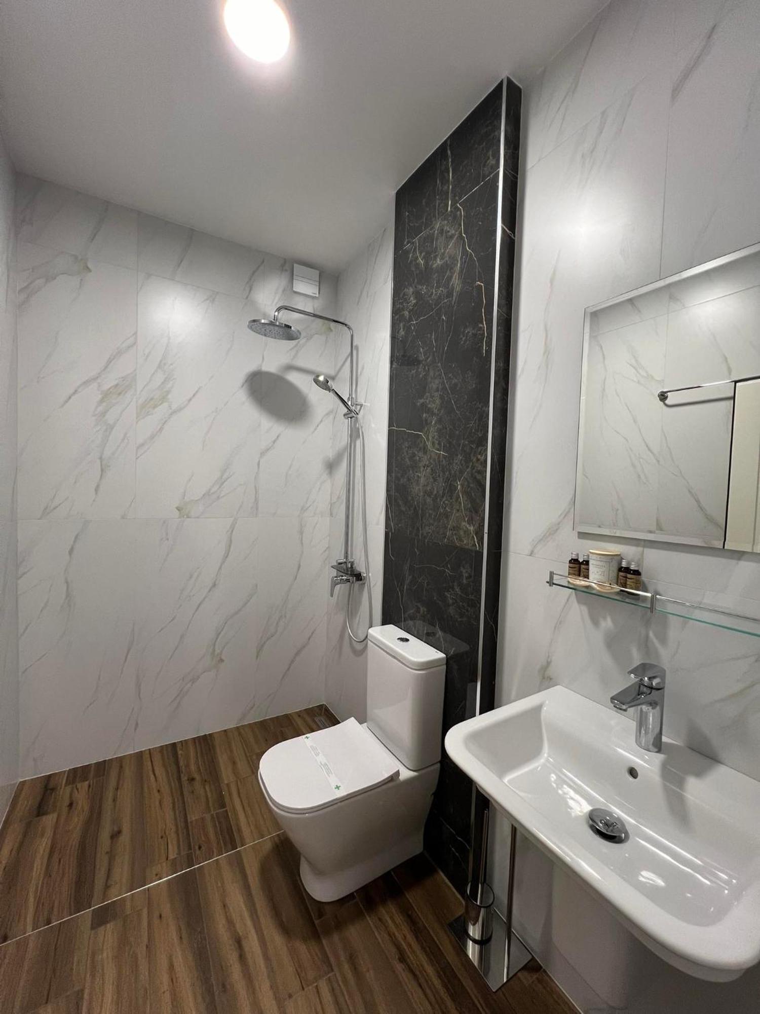 Хотел Vip Apart House Pleven ภายนอก รูปภาพ