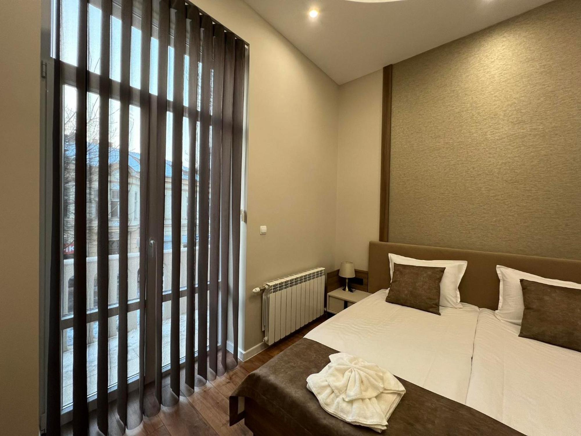 Хотел Vip Apart House Pleven ภายนอก รูปภาพ