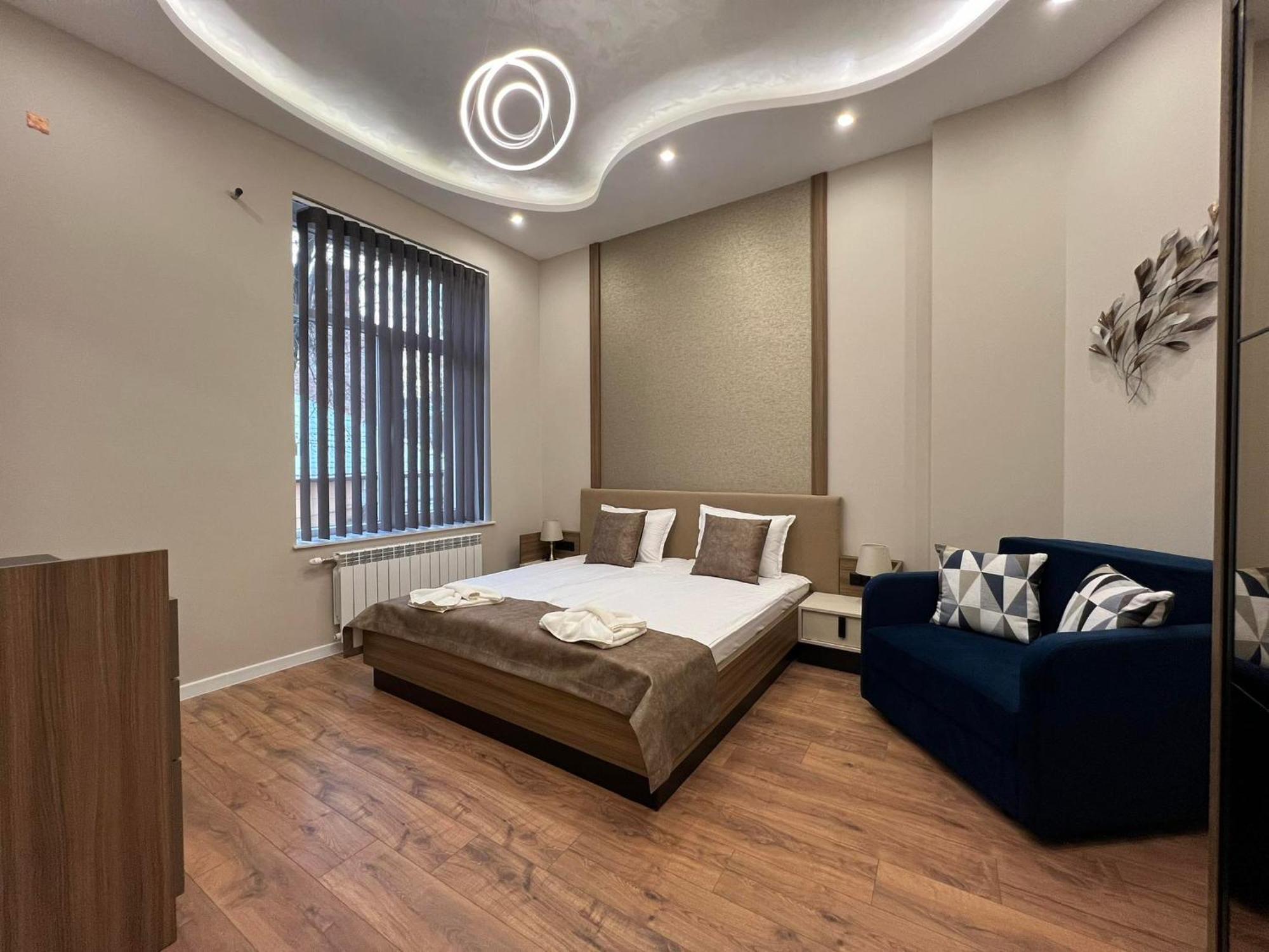Хотел Vip Apart House Pleven ภายนอก รูปภาพ